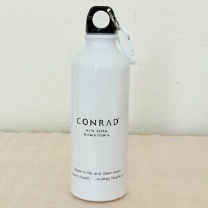 💧NWOT💧 Conrad New York Downtown Screw Off Lid Drink Water Bottle
